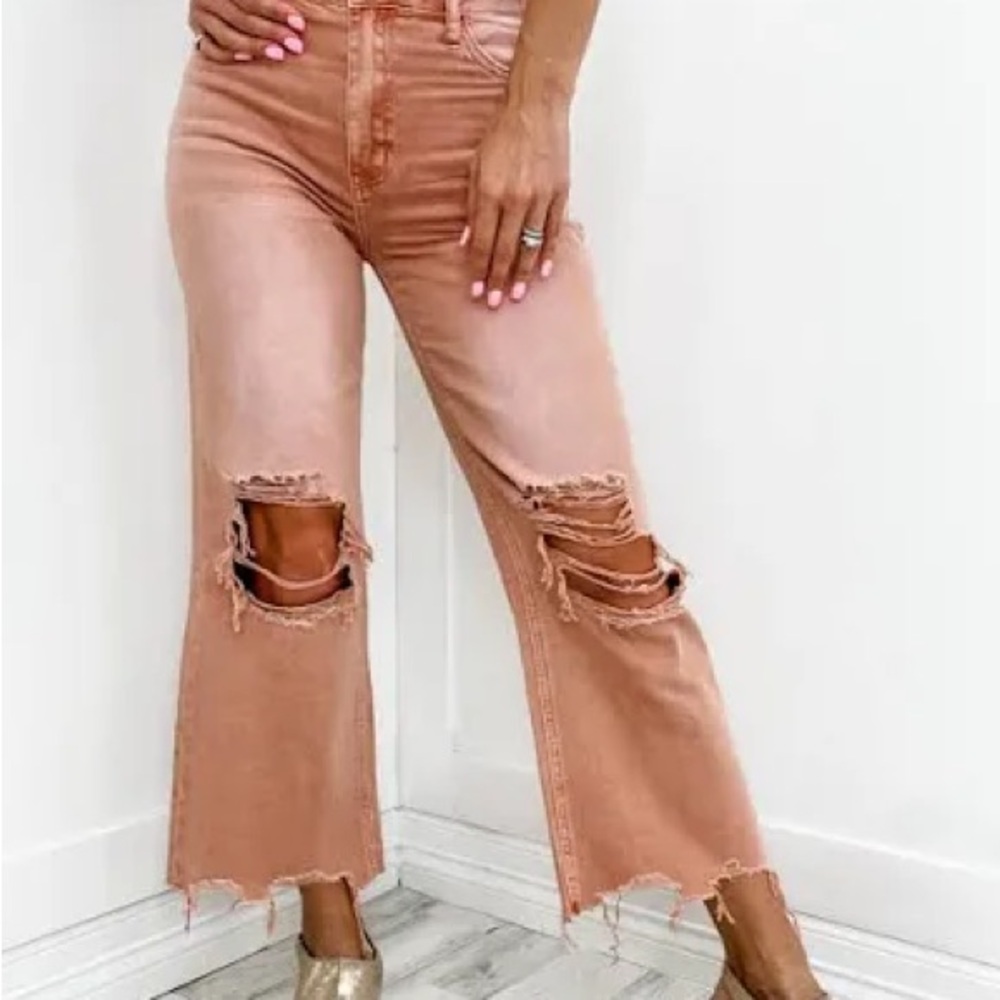 Vervet Distressed Pink Cropped Women's Jeans